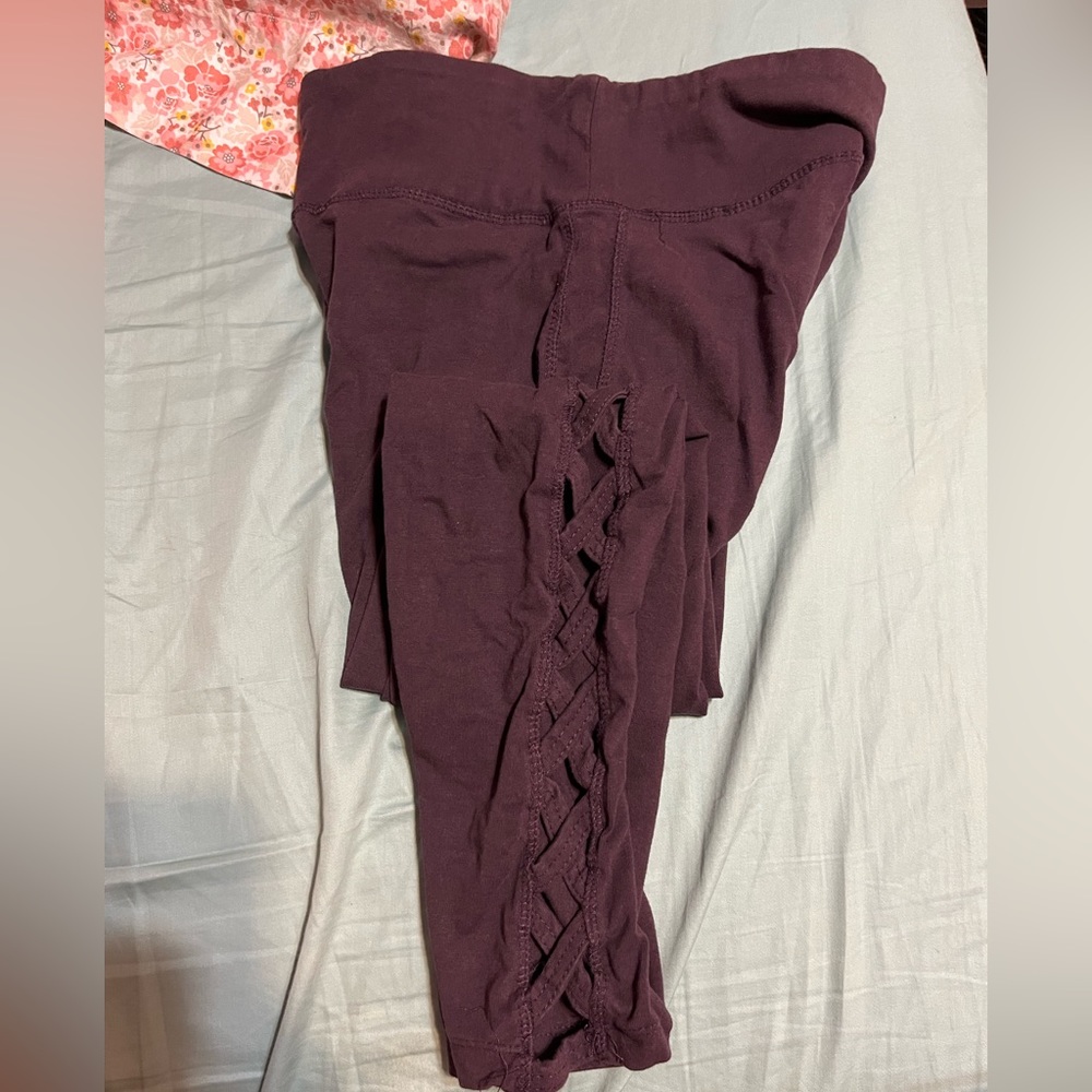 Legging, size medium, purple